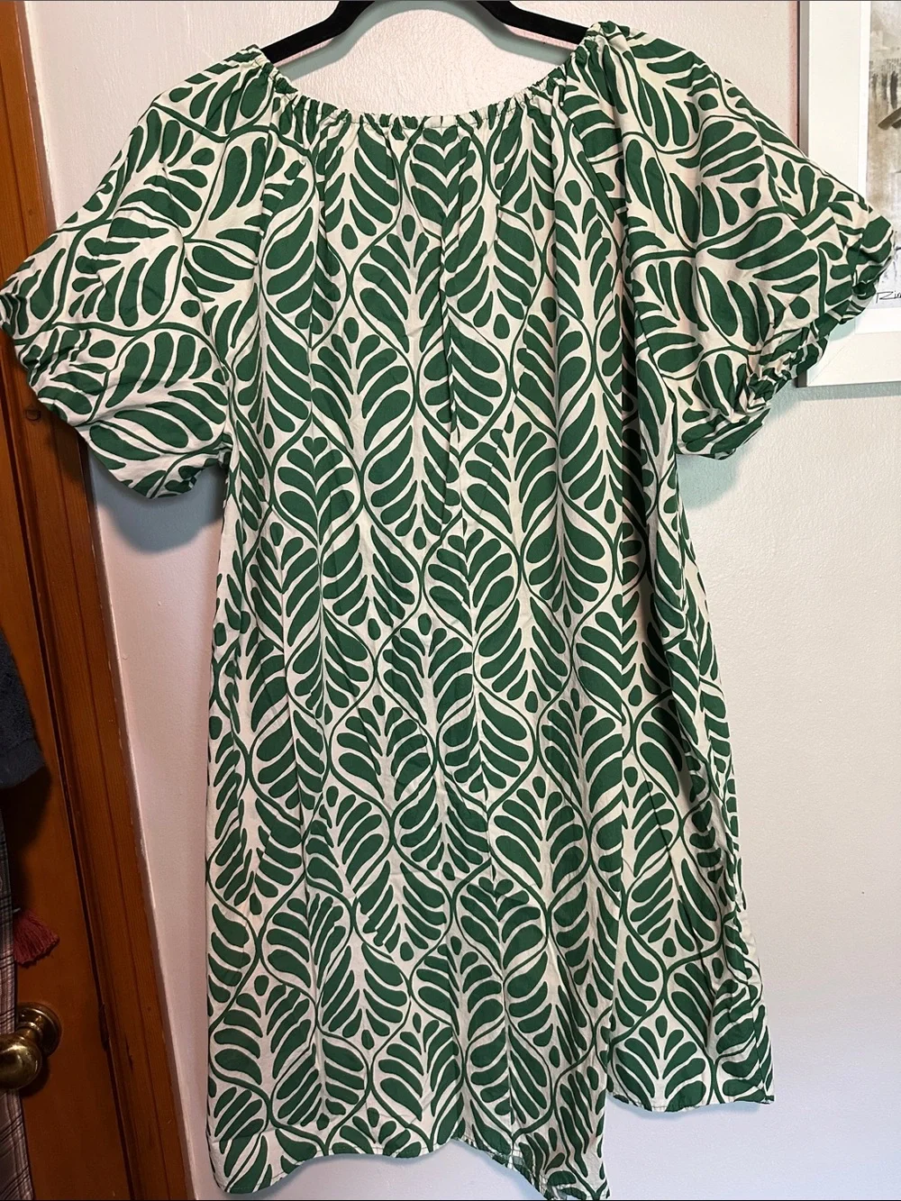 H&M Cream Midi Dress with Green Leaf Print - Picture 5 of 5